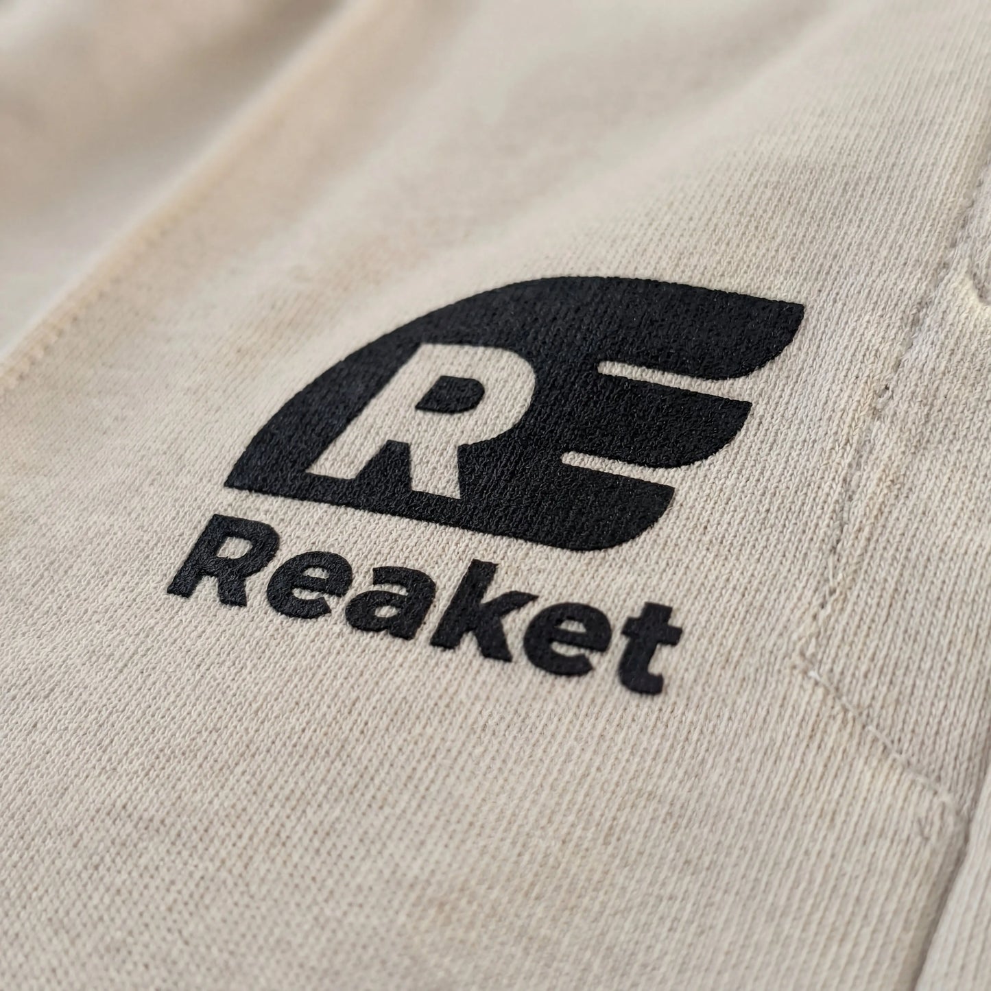 Pantalon LookConfort Tiébissou Reaket, une marque de vêtements de sport