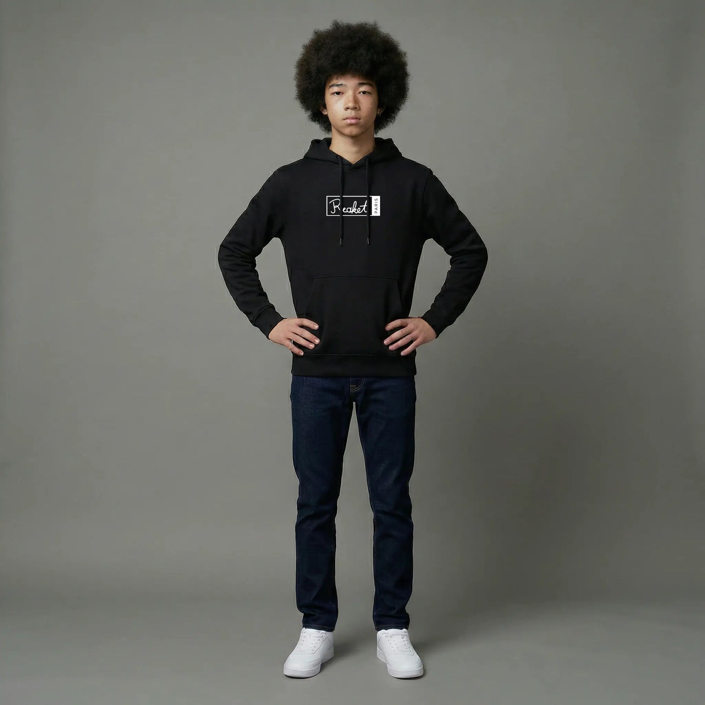 Sweat à capuche Tiassa 2 Reaket, une marque de vêtements de sport