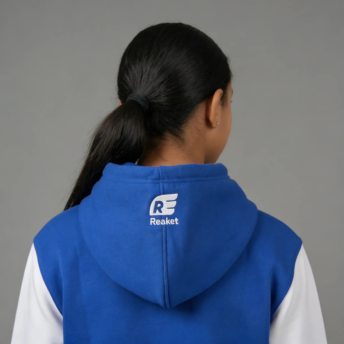 Ensemble Sweat Alépé Reaket, une marque de vêtements de sport