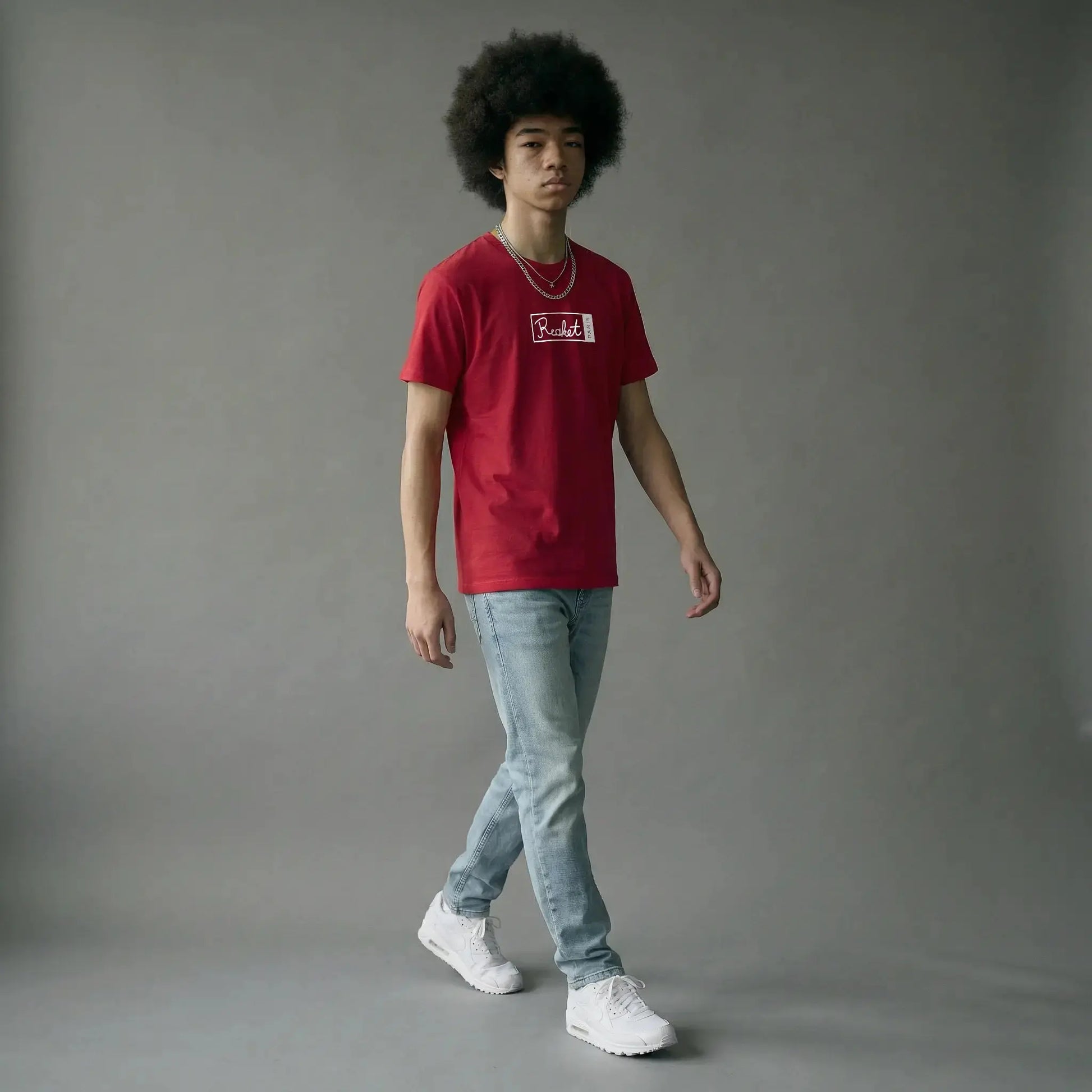 T-shirt Yam2 Reaket, une marque de vêtements de sport