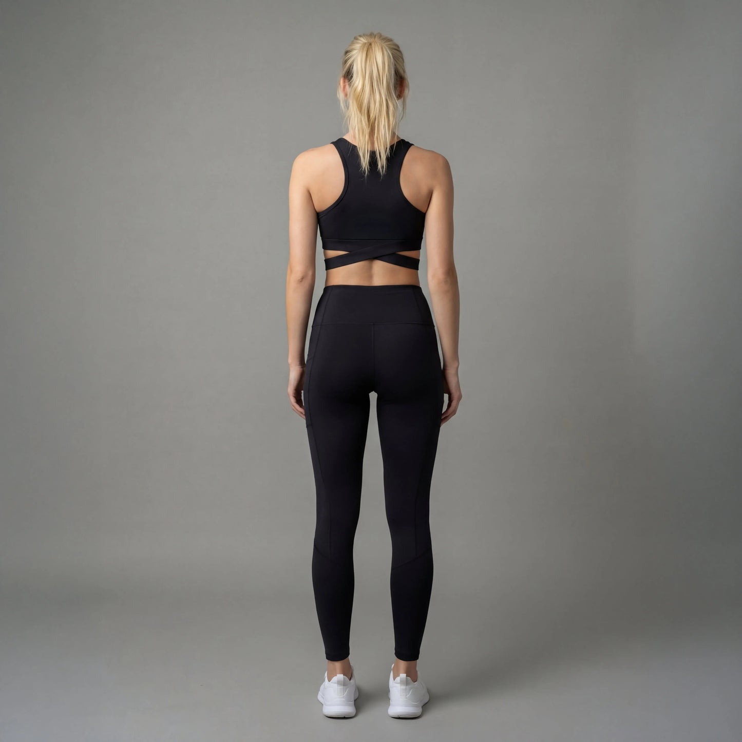 Brassière de sport Sassandra 2 Reaket, une marque de vêtements de sport