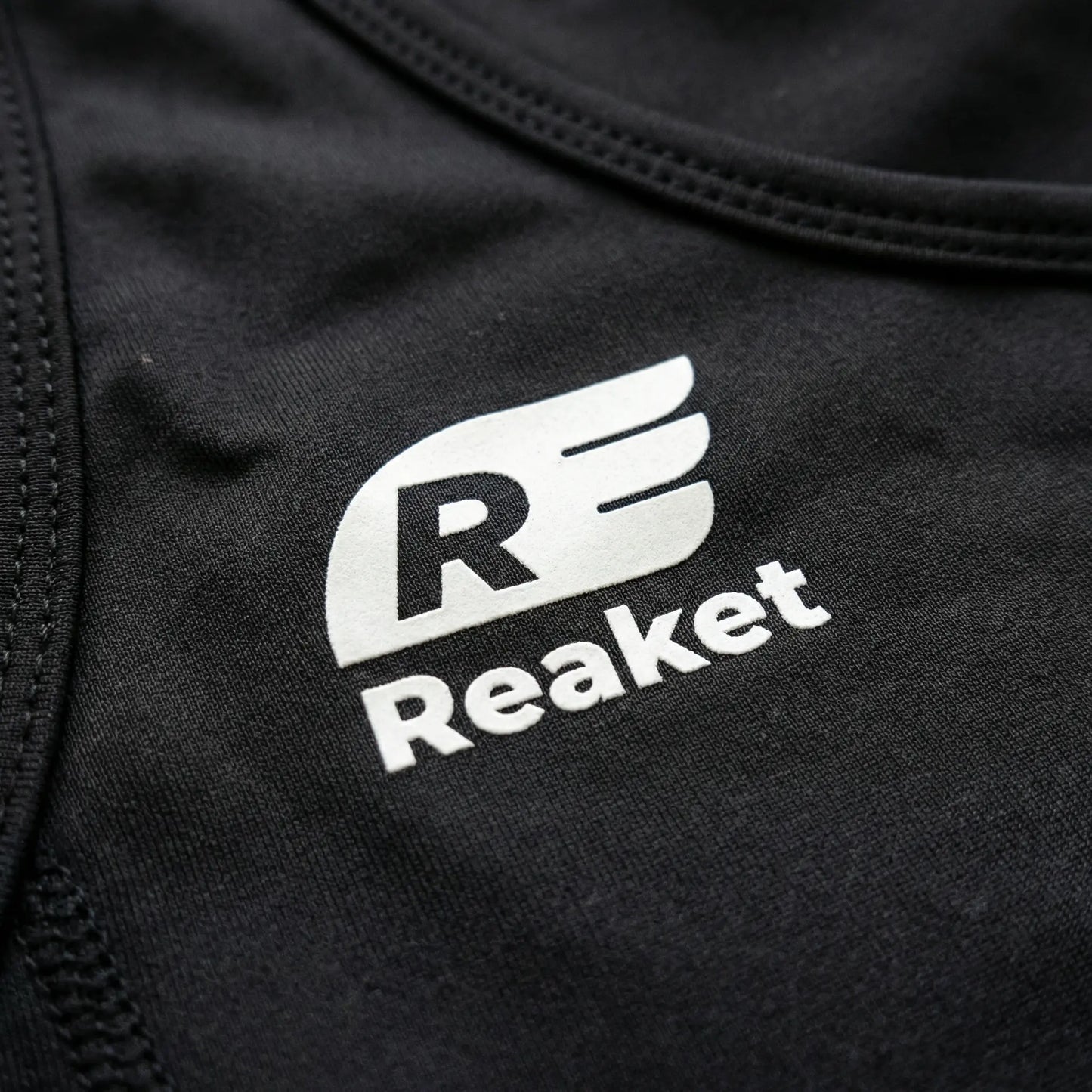 Brassière de sport Sassandra 2 Reaket, une marque de vêtements de sport