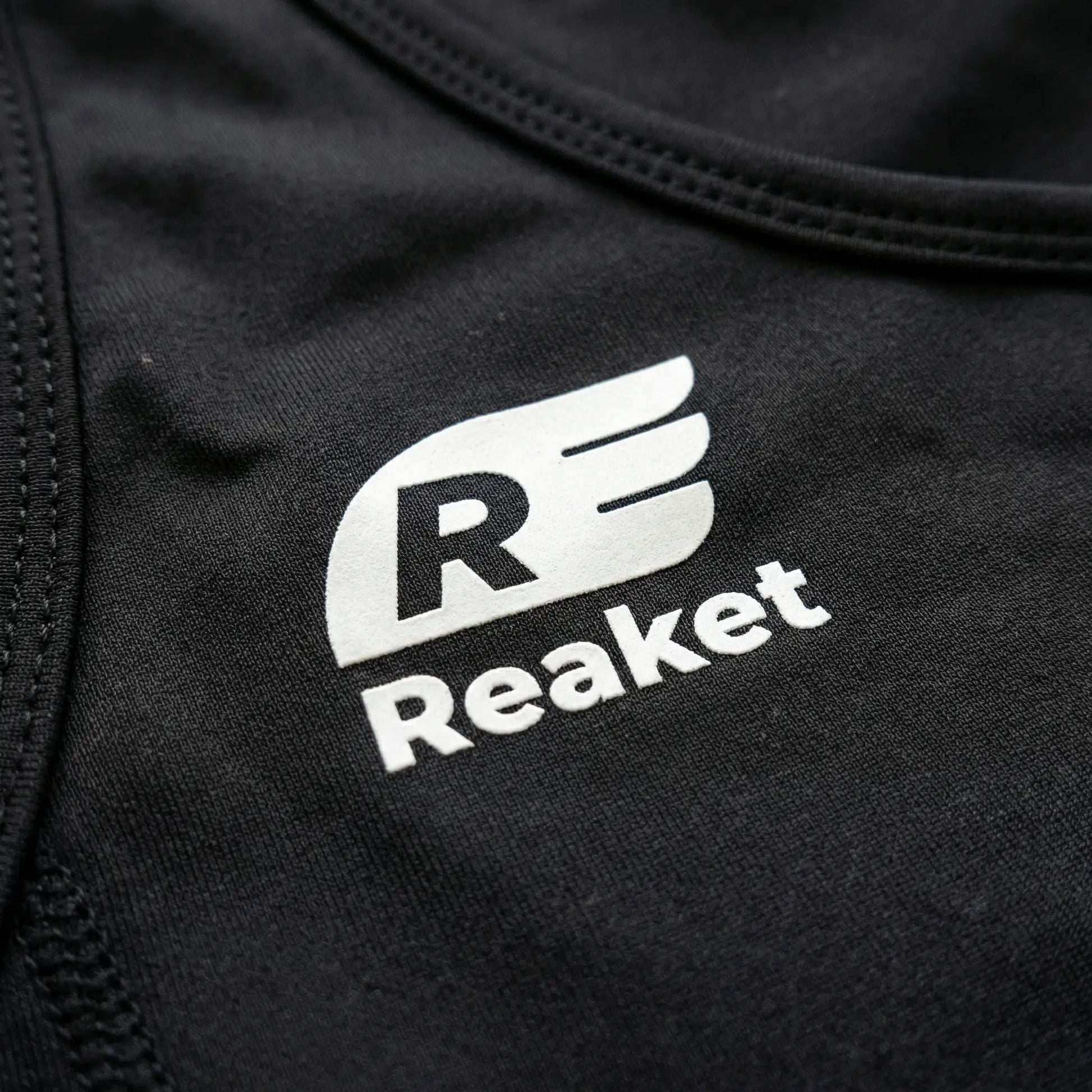 Brassière de sport Sassandra 2 Reaket, une marque de vêtements de sport