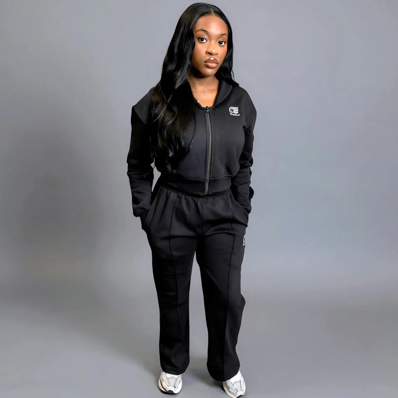 ChicGirl Assouindé Reaket, une marque de vêtements de sport