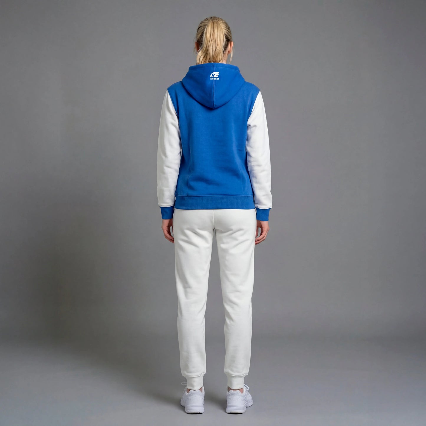 Ensemble Sweat Agboville Reaket, une marque de vêtements de sport