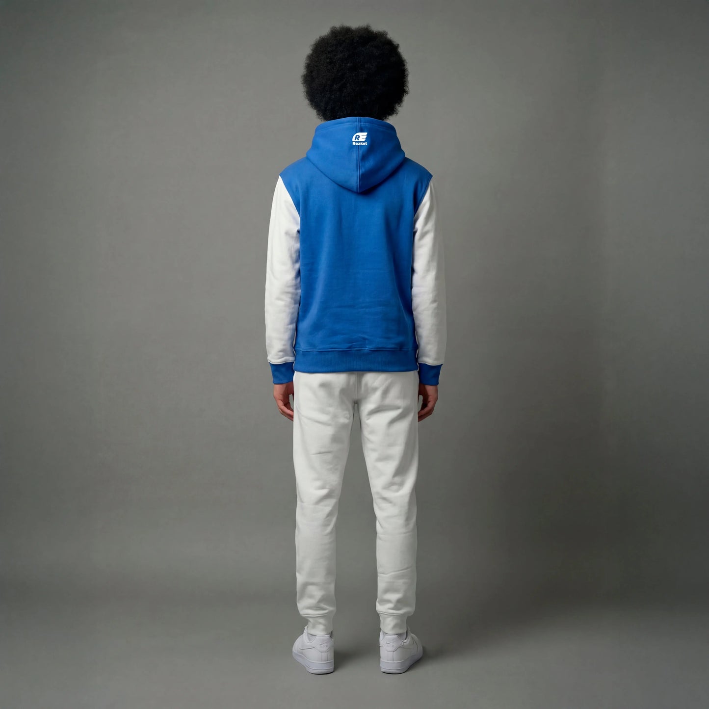 Ensemble Sweat Agboville Reaket, une marque de vêtements de sport