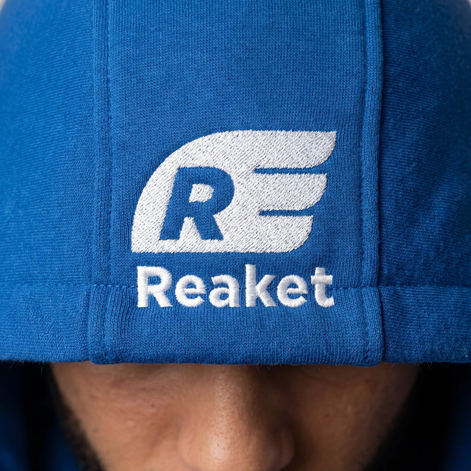 Ensemble Sweat Agboville Reaket, une marque de vêtements de sport