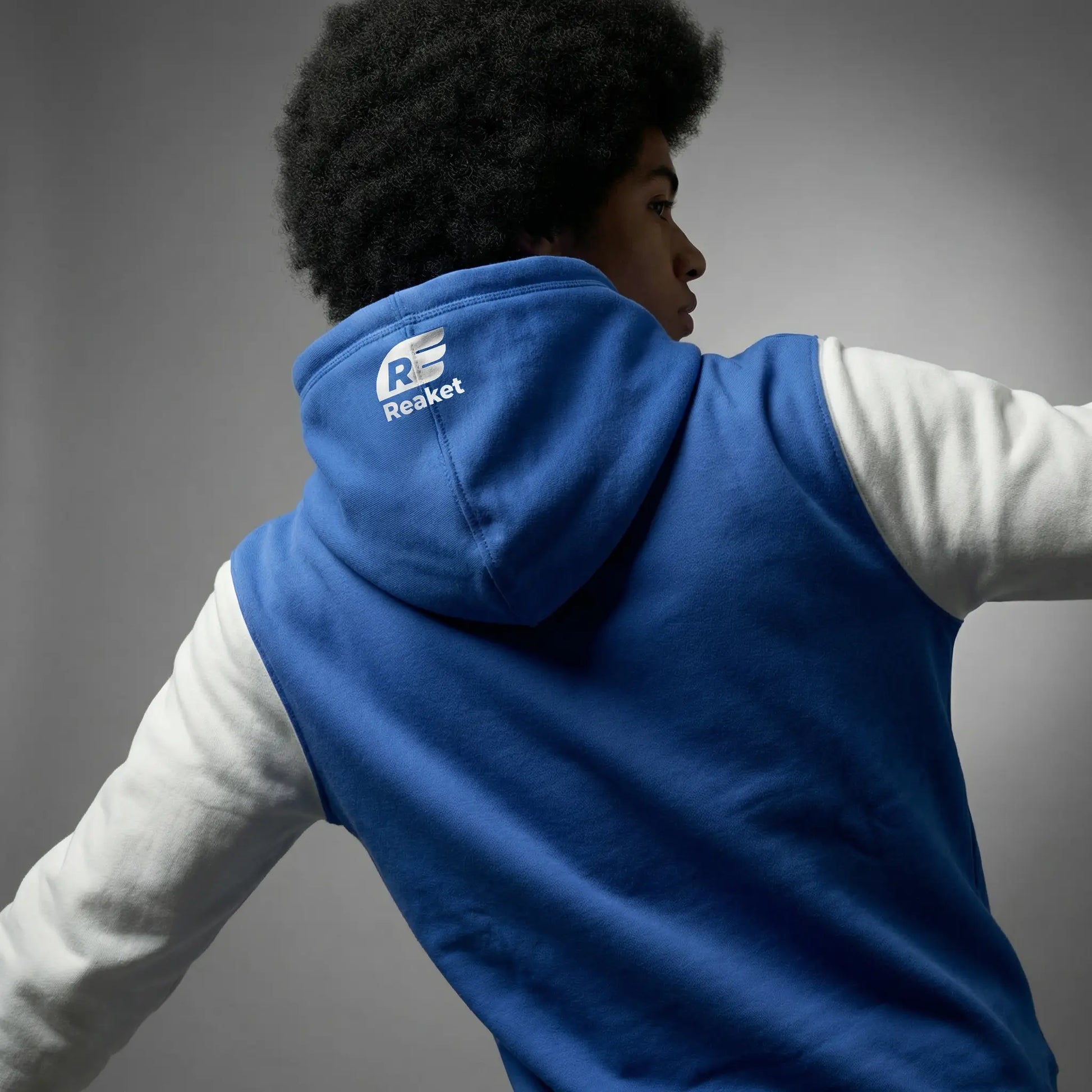 Ensemble Sweat Agboville Reaket, une marque de vêtements de sport