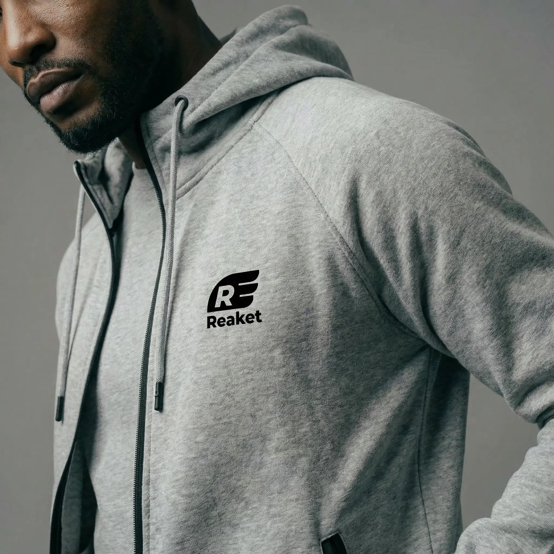 Ensemble Sweat Aboudé Zippé Reaket, une marque de vêtements de sport