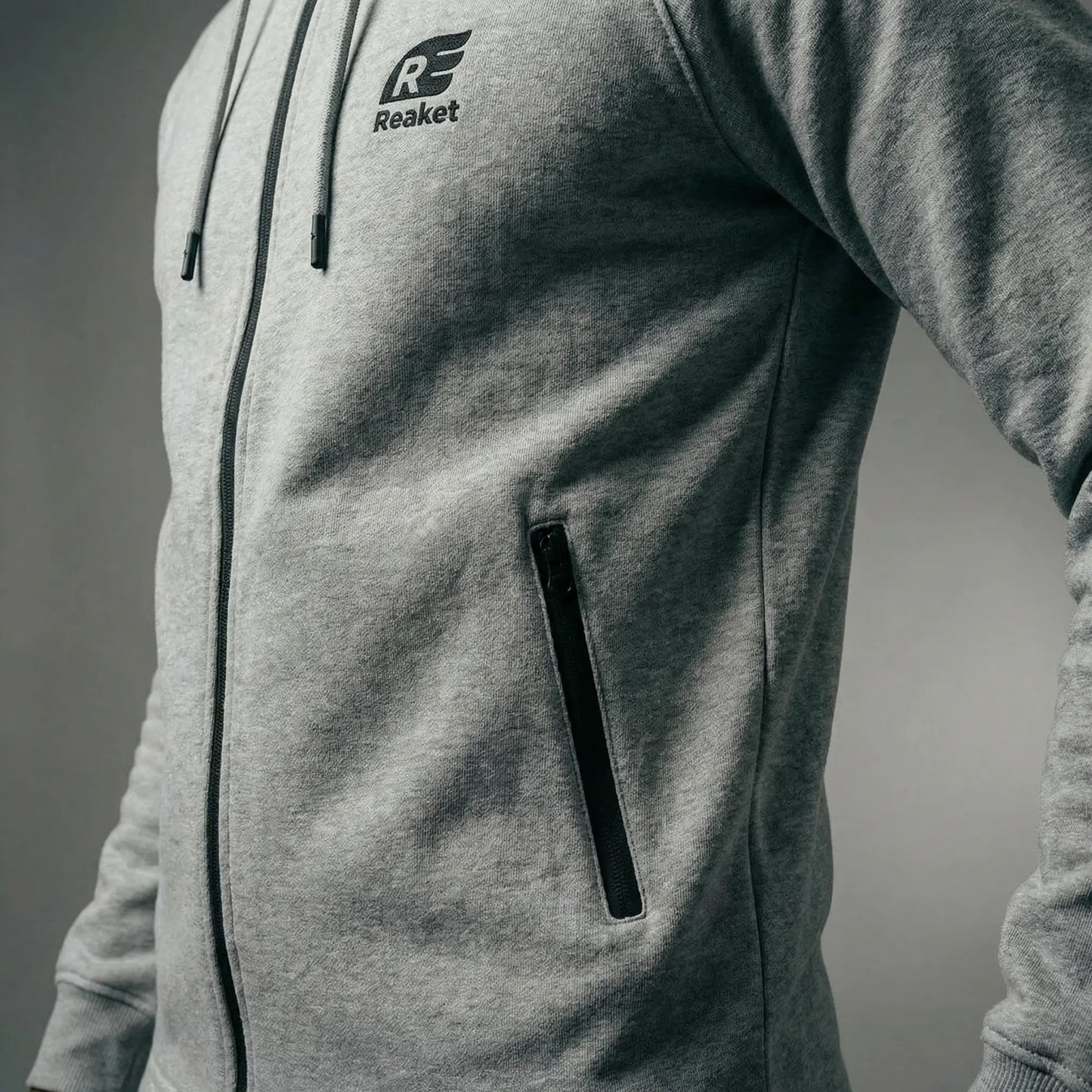 Ensemble Sweat Aboudé Zippé Reaket, une marque de vêtements de sport