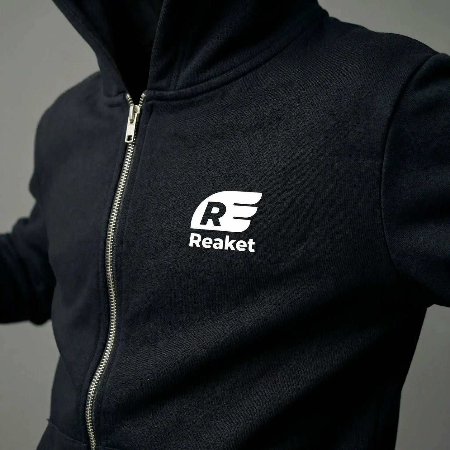 Sweat Séguéla Zip enfant Reaket, une marque de vêtements de sport