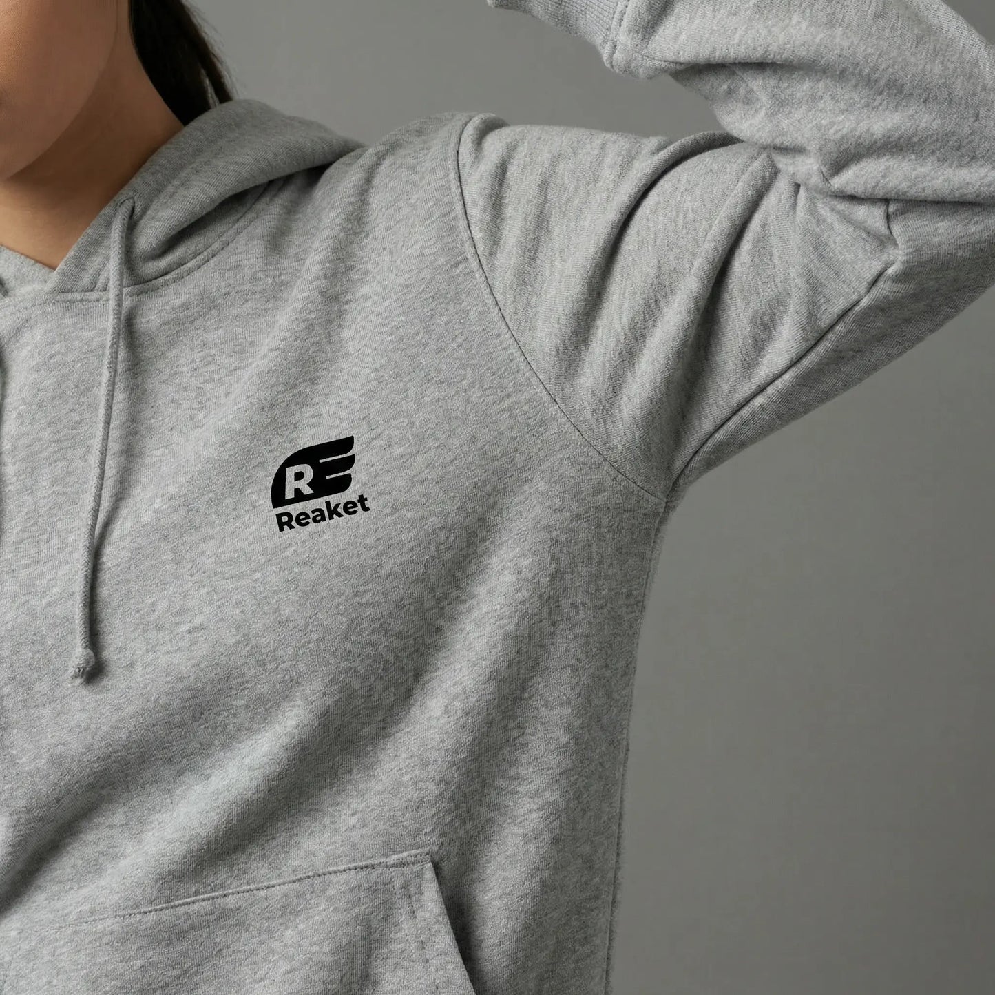 Sweat Tiassa Mixte Reaket, une marque de vêtements de sport