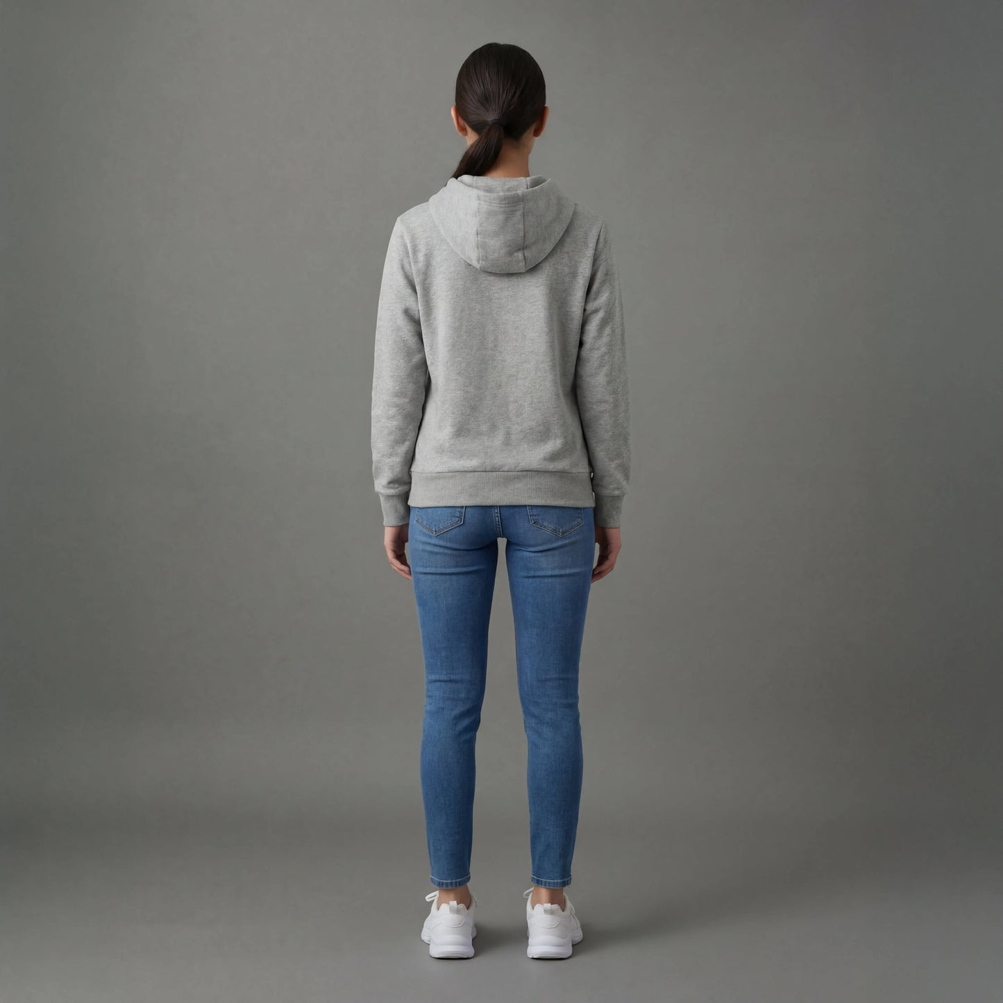 Sweat Tiassa Mixte Reaket, une marque de vêtements de sport