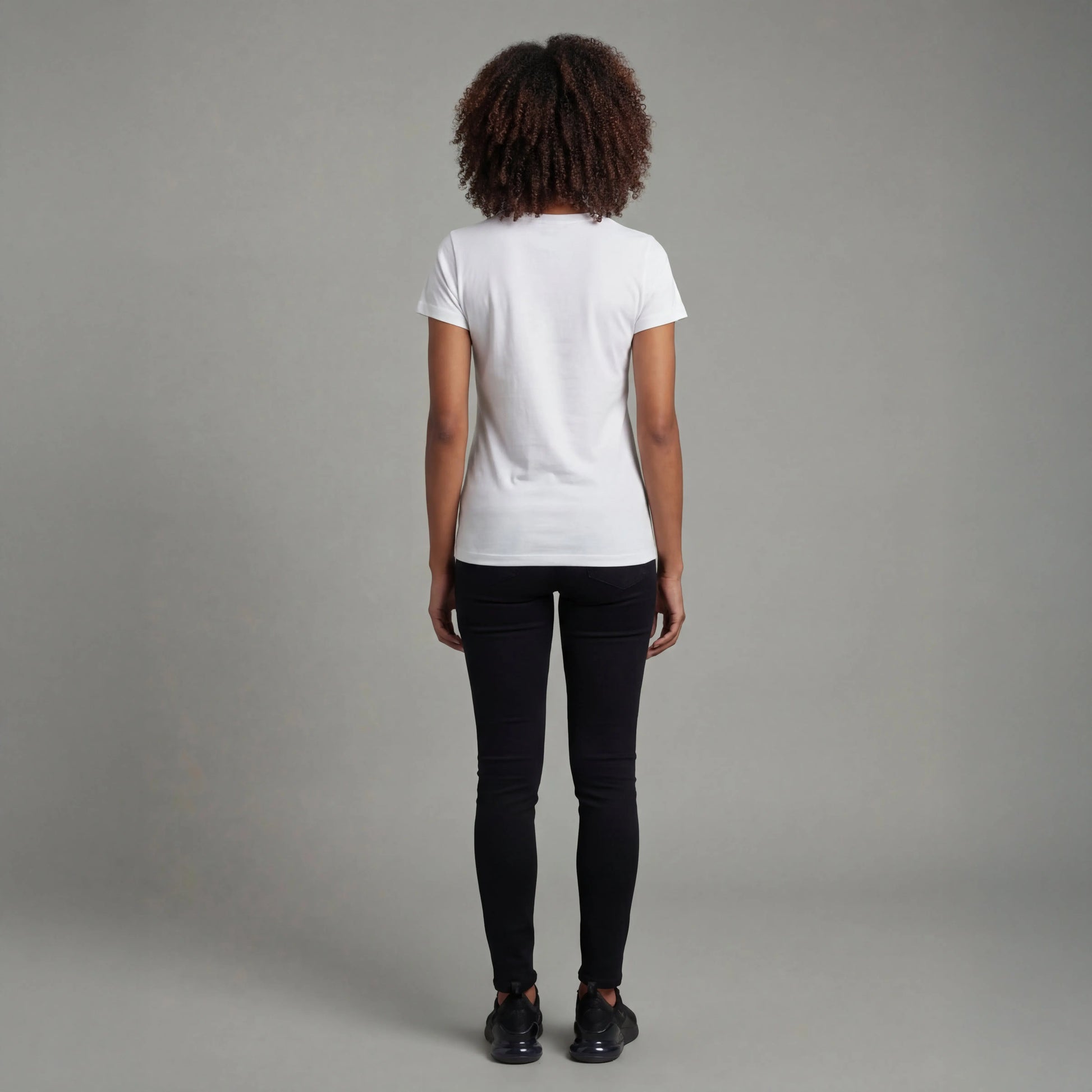 T-shirt Issia 230gm2 Reaket, une marque de vêtements de sport