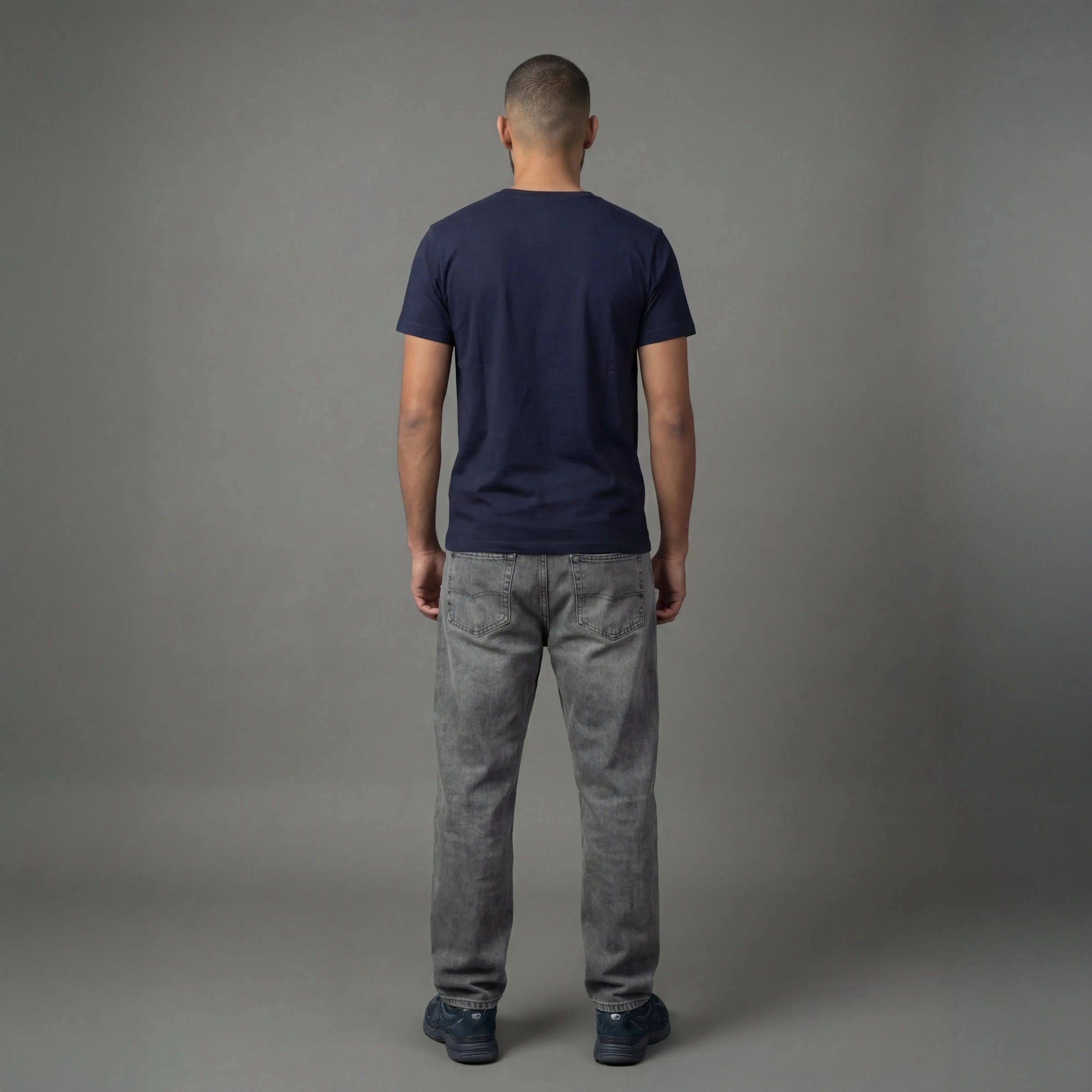 T-shirt V Korhogo Reaket, une marque de vêtements de sport