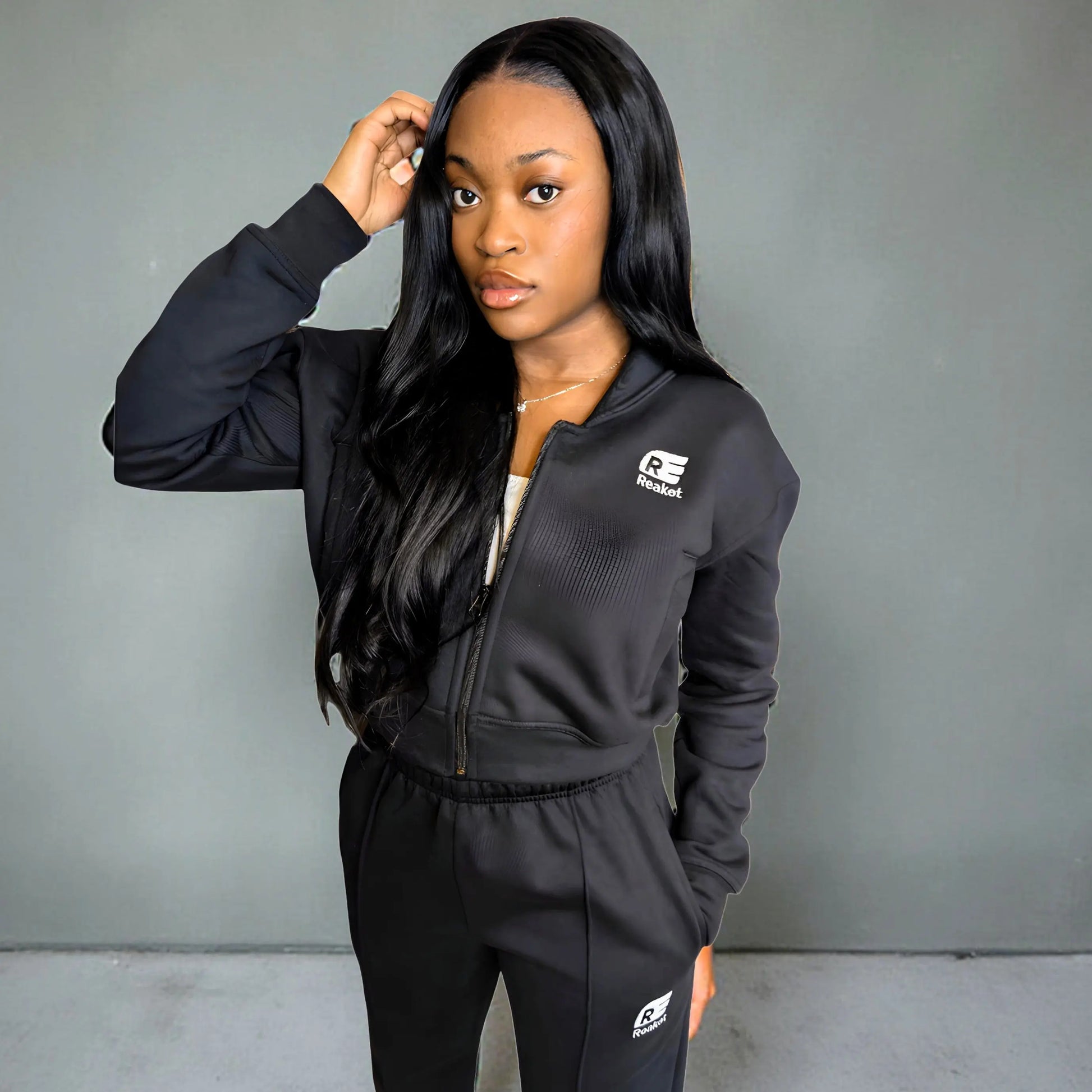 ChicGirl Assouindé Reaket, une marque de vêtements de sport